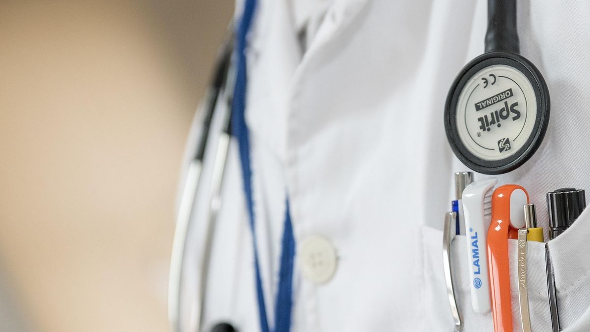 Meeting Results: Menkes Ungkap Kesenjangan Penghasilan Dokter: Ada yang Seperti Tukang Parkir