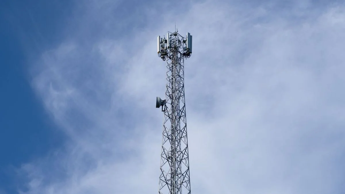 Announced: Komdigi Tetapkan 3 Operator Lolos Seleksi Spektrum 700 MHz dan 2,6 GHz, Lelang Digelar 7 Juli 2026