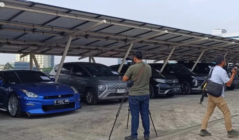 KPK Lelang Mobil dan Moge Rampasan Korupsi Noel Cs – Ada Nissan GTR hingga Ducati