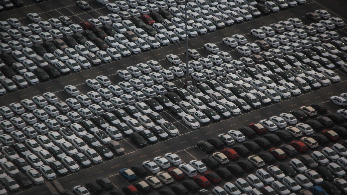 Latest Program: Grup Dealer Daihatsu Tutup 11 Outlet, Isu Beralih Jual Mobil China Mulai Mencuat