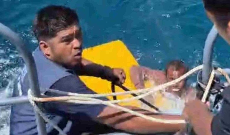 Satu Korban KM Ocean Three Ditemukan Selamat Setelah Bertahan di Laut Gunakan Tutup Fiber