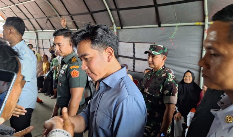 Buka Suara di Papua – Wapres Gibran Doakan Kesembuhan Roy Suryo dan Dokter Tifa yang Dirawat di RS Polri