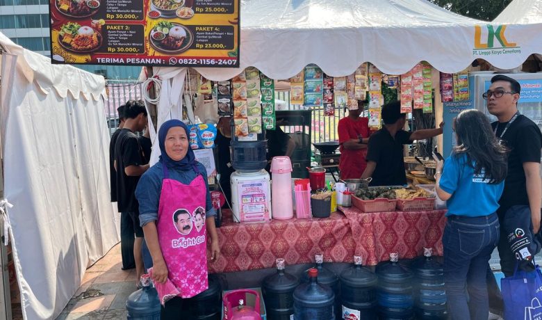 Key Strategy: Pertamina Dukung Usaha Mikro dan Kecil di Jakarta Fair, Puluhan Pedagang Kuliner Terima Bright Gas