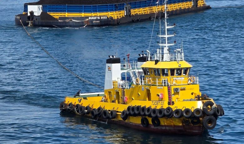 Angkut 10.000 Ton Batu Bara – Kapal TB Titan 70 Karam di Sukabum