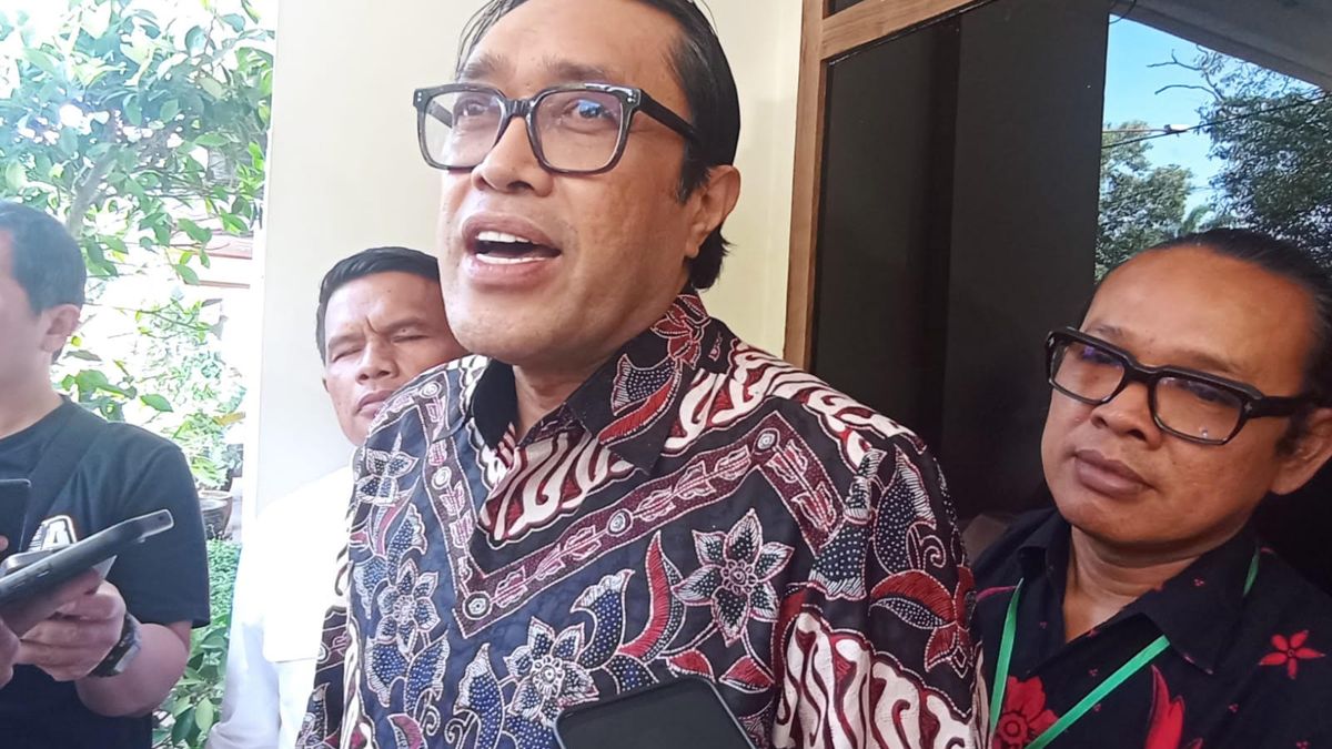 Visit Agenda: Ono Surono Hadiri Sidang: Hakim Malah Tanyakan Relevansi hingga Ade Kunang Nyatakan Tak Ada Uang ke PDIP