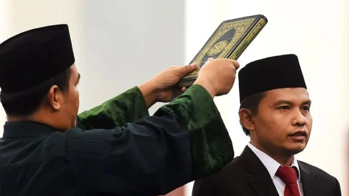 Historic Moment: KPK Periksa Mantan Sekjen MPR Ma’ruf Cahyono, Terkait Dugaan Gratifikasi Rp17 Miliar
