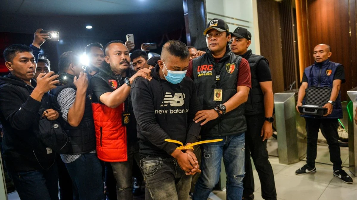 Taufik Hidayat Ditahan Sendirian di Sel Khusus dengan CCTV