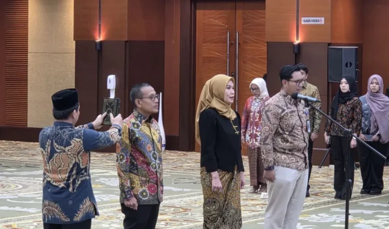 Latest Program: Purbaya Lantik 3 Dirjen Baru, Minta APBN Dijaga dan Tegaskan Tak Semua Usulan Anggaran Harus Disetujui!