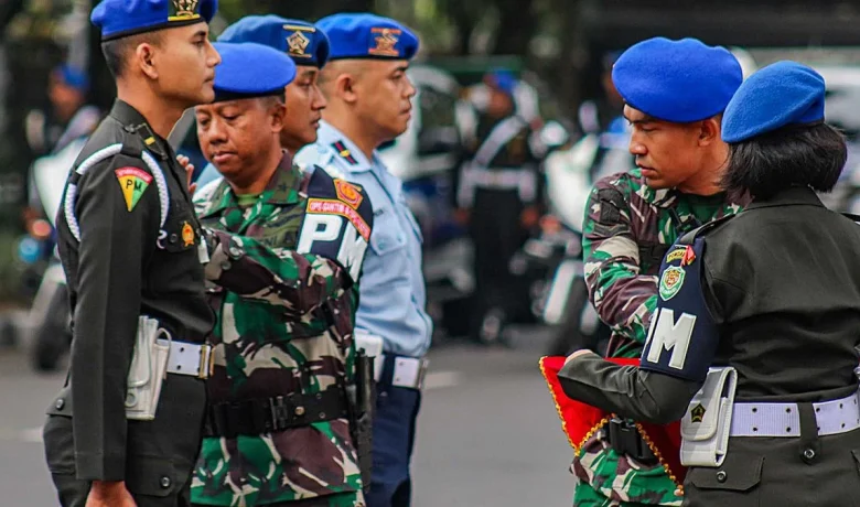 New Policy: Aturan Baru Menkeu: Impor Senjata, Amunisi, dan Perlengkapan Hankam Kini Bebas Bea Masuk