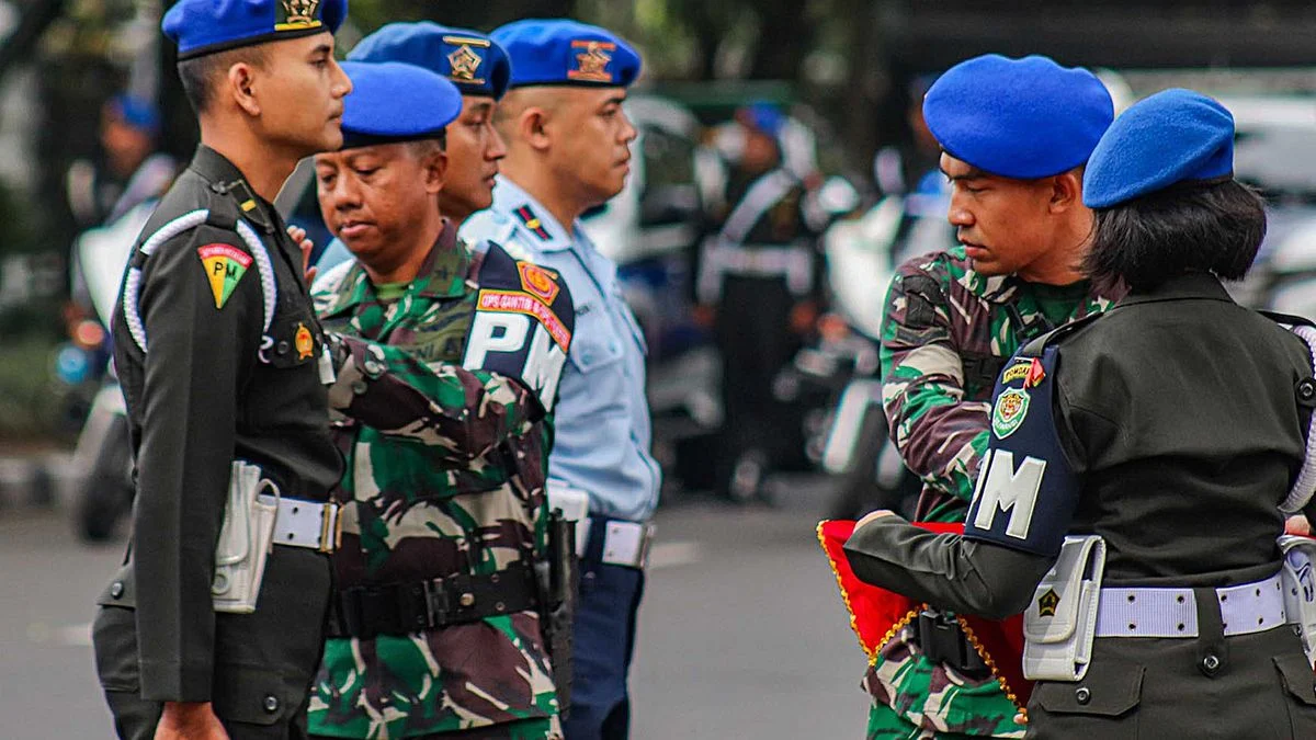 New Policy: Aturan Baru Menkeu: Impor Senjata, Amunisi, dan Perlengkapan Hankam Kini Bebas Bea Masuk