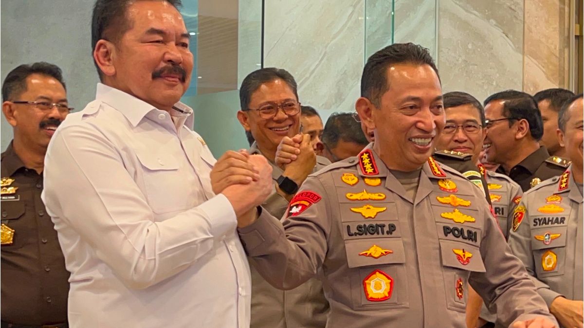 Meeting Results: Akrab Kejagung-Polri: Burhanuddin Sebut Kapolri Sahabat, Listyo Balas Sapa Kakak Asuh