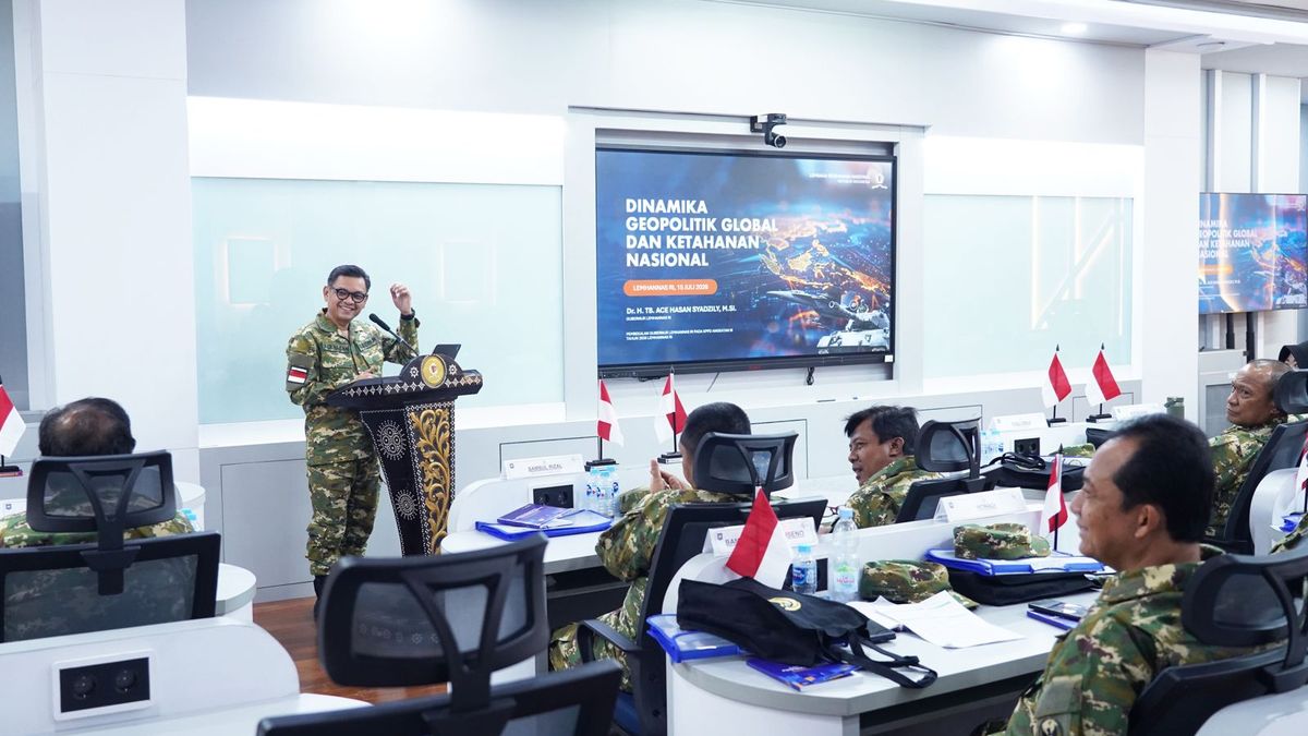 Solving Problems: Geopolitik Dunia Kian Bergejolak, Gubernur Lemhannas Tegaskan Ketahanan Nasional Dimulai dari Ketahanan Daerah