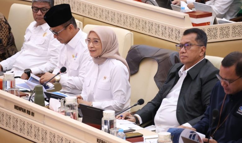 Topics Covered: Menteri Rini Sampaikan Capaian Kinerja Kementerian PANRB T.A 2025 pada Rapat Kerja DPR RI
