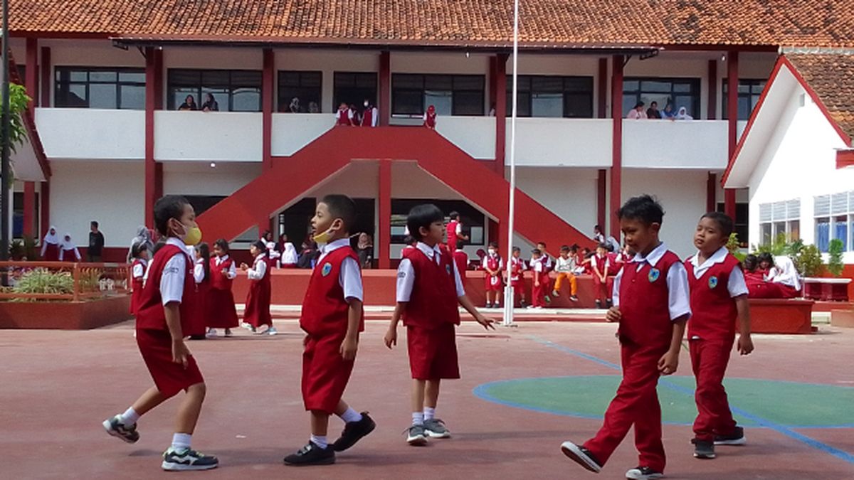 Key Strategy: Kurangi Kemacetan Bandung, Jam Masuk Sekolah Berjenjang Diberlakukan