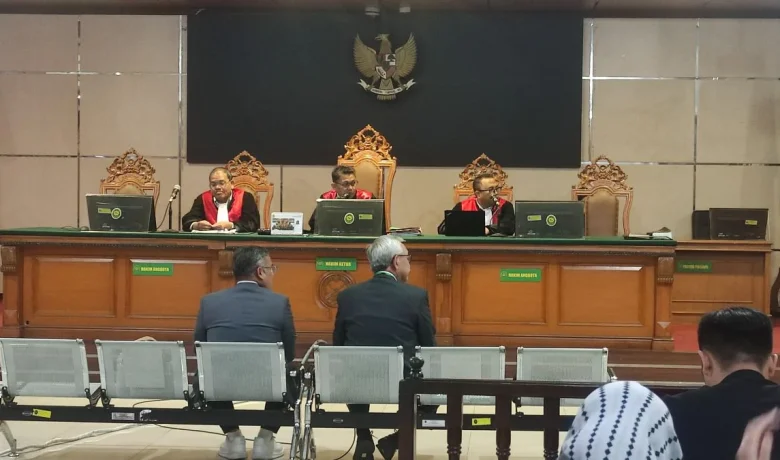 Main Agenda: Sidang Ijon Bekasi, Dua Saksi Ahli Jelaskan Dalih Peminjaman dan Makna OTT