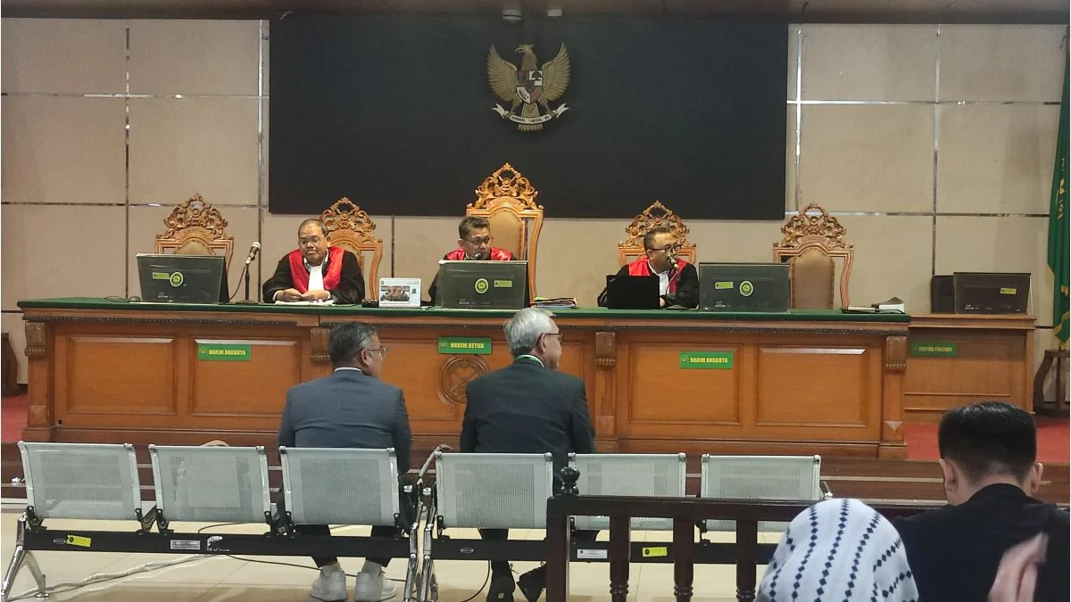 Main Agenda: Sidang Ijon Bekasi, Dua Saksi Ahli Jelaskan Dalih Peminjaman dan Makna OTT