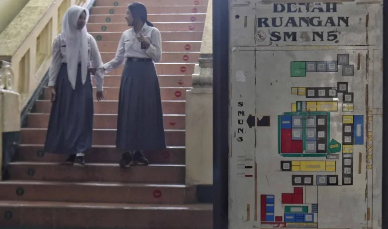 Latest Program: Ekonomi Paceklik, Wacana SPP SMA-SMK Negeri Bikin Resah Orangtua di Tasikmalaya