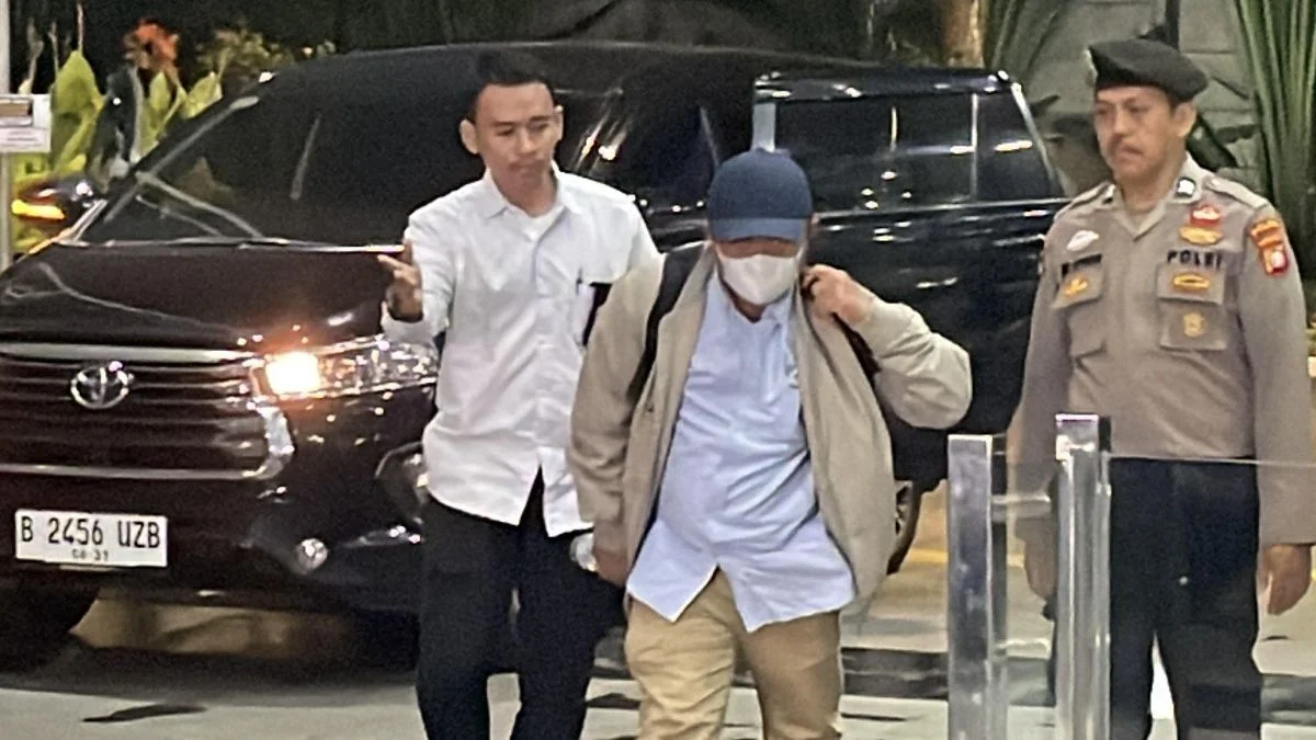 Profil Lalu Ahmad Zaini – Bupati Lombok Barat yang Terjaring OTT KPK: Karier, Pendidikan, hingga Rekam Jejak