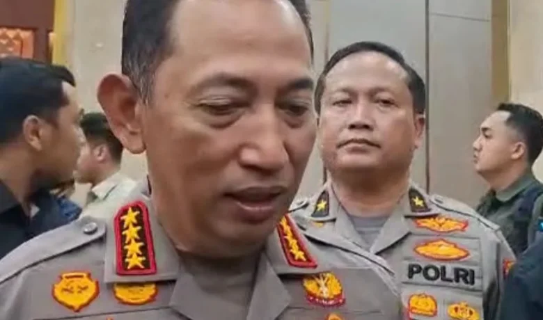 Topics Covered: Ditanya Alasan Serahkan Kasus Febrie ke Kejagung, Kapolri Listyo: Sudah Dibicarakan