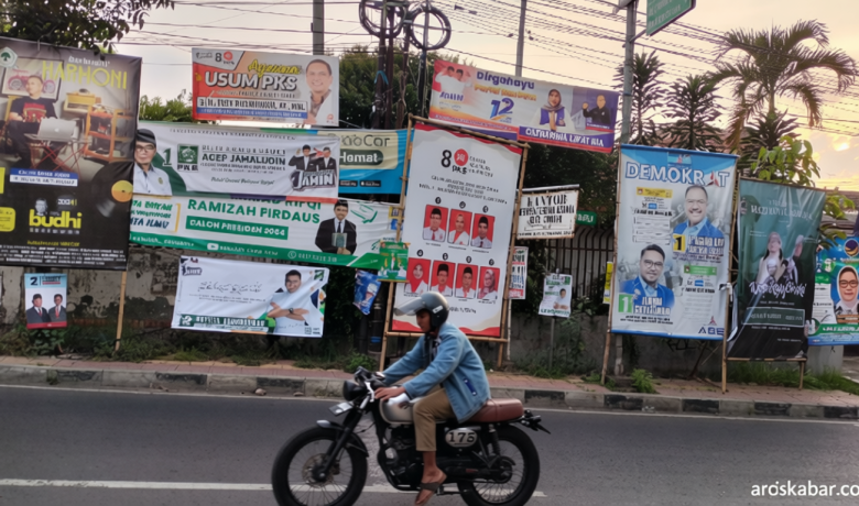 Tekan Korupsi – KPK Usulkan Negara Tanggung Biaya Alat Peraga Kampanye Peserta Pemilu