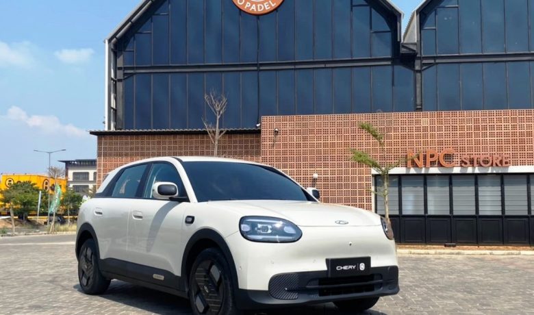 Visit Agenda: Komparasi Geely EX2 vs Chery Q: Jarak Tempuh, Fitur, Teknologi, dan Harga