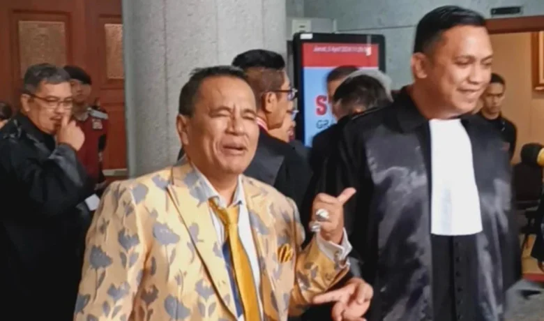 Important Visit: Hotman Paris Jadi Pembela Febrie Adriansyah, Langsung Sambangi Kejagung