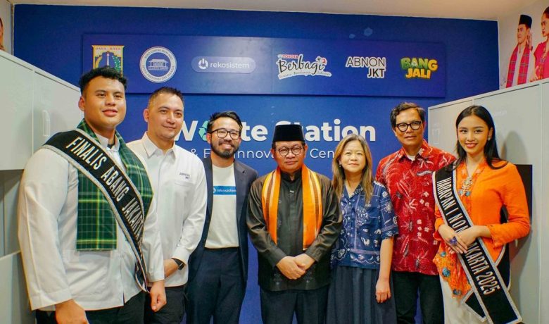 Special Plan: Kelola Sampah Anorganik, Toyota Bangun Waste Station di Balai Kota Jakarta
