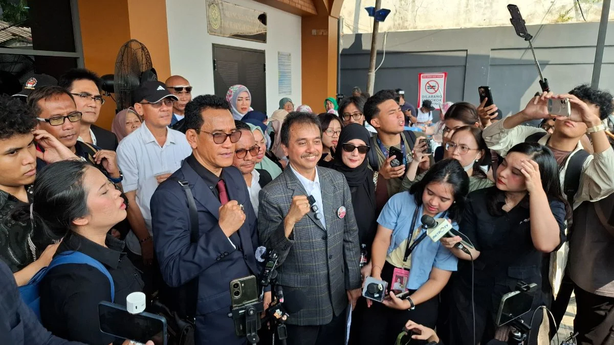 Hakim Nilai Praperadilan Roy Suryo Upaya Tunda Sidang Pokok Perkara