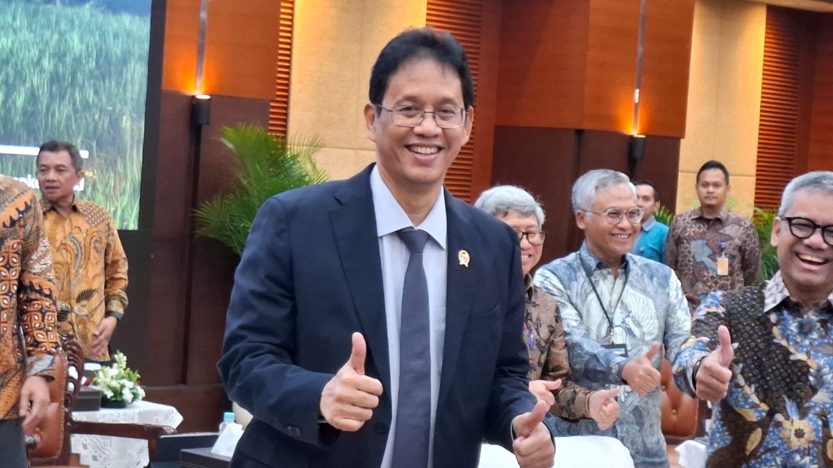 Topics Covered: Pusat Finansial RI Wajibkan Bahasa Inggris, Purbaya Jelaskan Tujuannya
